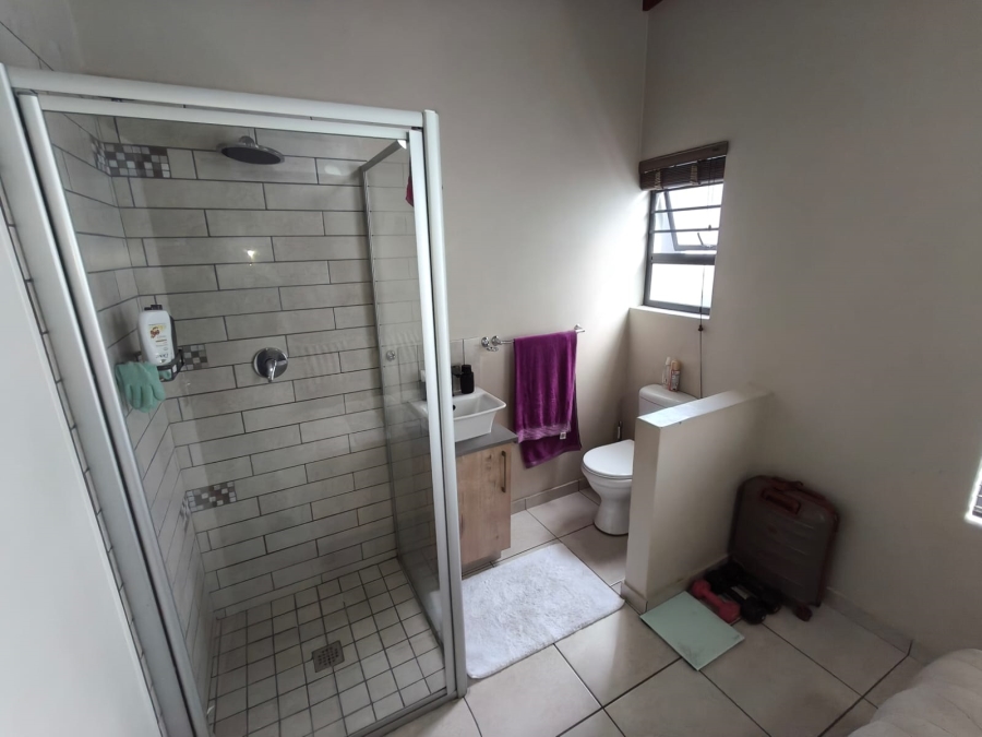 2 Bedroom Property for Sale in Waterkloof A H North West